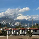 The Village مكان تخييم